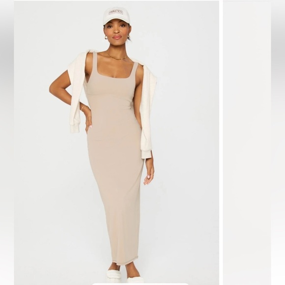 Fabletics Dresses & Skirts - NWT Fabletics PureLuxe Maxi Dress Brutalist Khaki M
